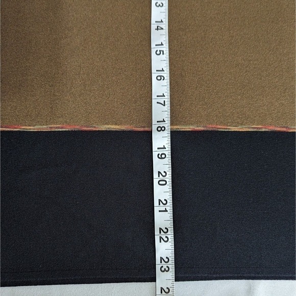 Exclusively Misook Tank Top Medium Brown Sleeveless Top Round Neck Slit Sides - Picture 6 of 7